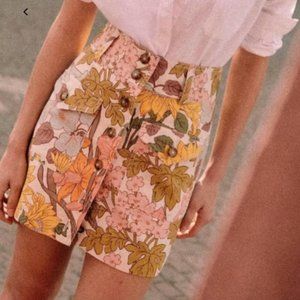 Sezane Bettie Mini Skirt in 70s Boho Floral Print